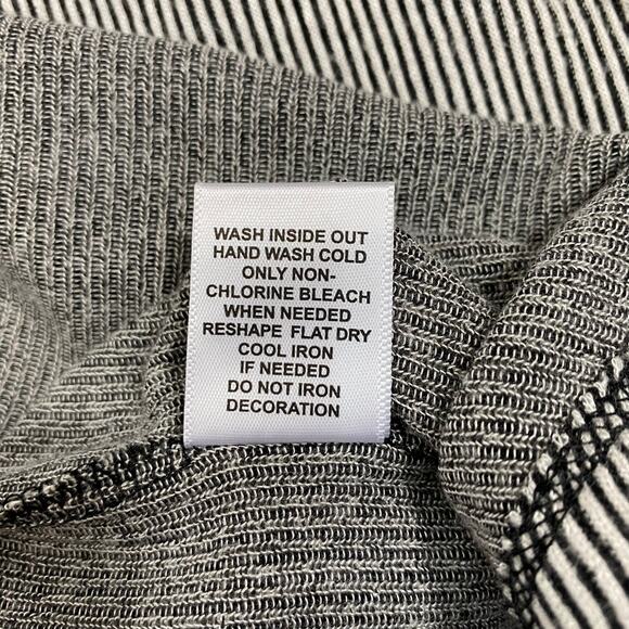 ELLE Sequin Blouse Short Sleeve Black Striped Scoopneck Top Womens XS - Picture 10 of 11